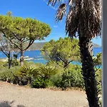 Lo Scoglio Del Gabbiano *