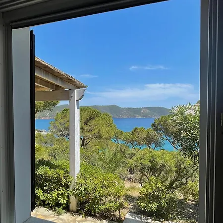 Lo Scoglio Del Gabbiano Holiday home *